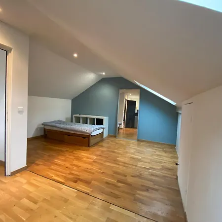 Belle Au Calme Avec Piscine Homestay *